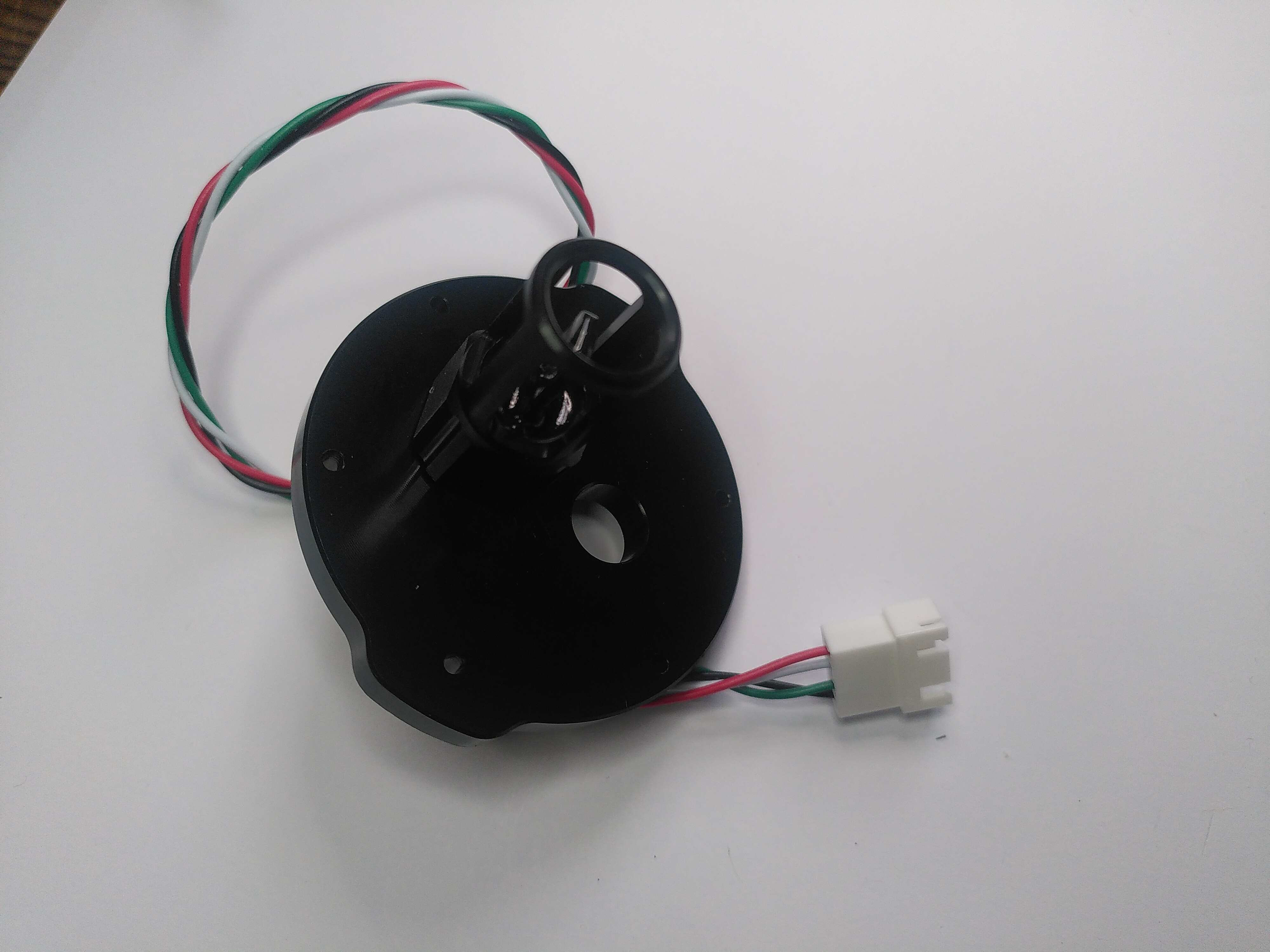 Photo montrant le capteur de température et le connecteur JST en place